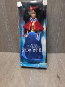 2001 Snow-White Fairy-Tale Classics Toy Things Fashion Doll - Picture 1 of 2