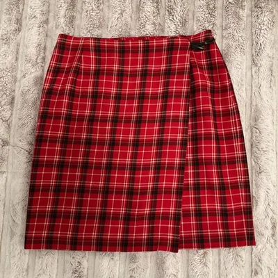 Minifalda Charter Club mezcla de lana roja envolvente a cuadros talla 14 Foto 1 de 4