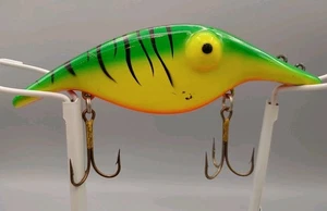 Vintage Legend Lures Sunny Musky Lure 7" - persico verde in legno da collezione primo modello - Foto 1 di 16