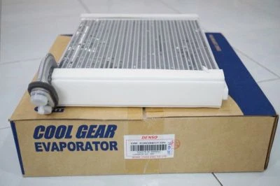 TOYOTA-HILUX-FORTUNER-2005-14-DENSO-EVAPORATOR-A-C-TG447610-08504W  TOYOTA-HILU - Image 1 of 4