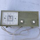 Vintage WARDS AIRLINE Solid State Clock Radio Mid Century Modern Decor