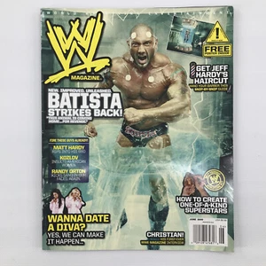 WWE Magazine June 2009 No Poster Batista Used - Imagen 1 de 2