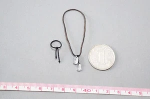 1/6 Necklace Bracelet Hot Toys HT VGM47 Johnny Silverhand Cyberpunk 2077 Figure - Picture 1 of 1