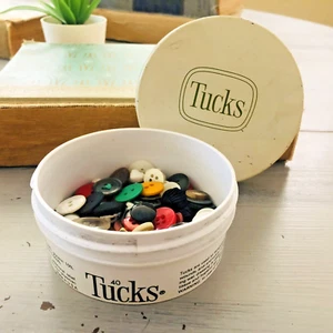 Lot of Vintage Buttons 70s-90s in Vintage Packaging Vintage Tucks Jar of Buttons - Picture 1 of 6