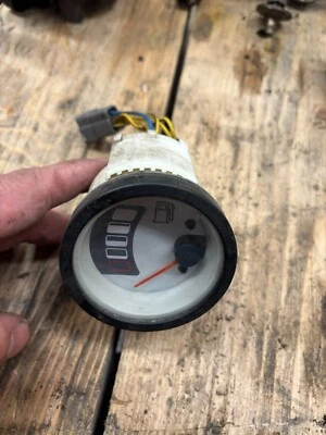 1998-1999 Formula III Mach Z Ski-Doo OEM Gas Fuel Meter Gauge RW7320 - Image 1 of 3