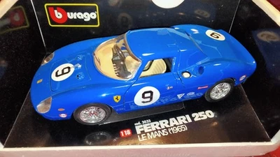 Ferrari 250 Le Mans #9 azzurra Burago 1/18 - Immagine 1 di 4