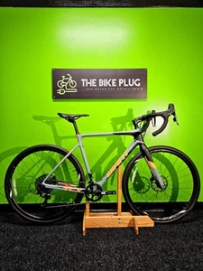 2018 Giant TCX Advanced 2 Carbon CX Gravel Bike Medium 54cm SRAM Apex 1x11 Disc - Picture 1 of 20