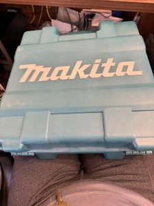 MAKITA Model AF601 16-Ga**STRAIGHT FINISH NAILER 2 1/2”**BRAND NEW - Picture 1 of 3