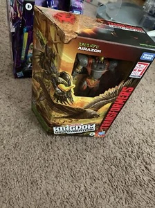 Transformers War for Cybertron: Kingdom Airazor - Picture 1 of 7