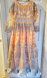 Asian Pakistani Indian fancy wedding long maxi dress with heavy work - Picture 1 of 3