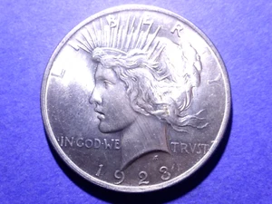 1923 Peace Dollar Near Ch. BU - Picture 1 of 2