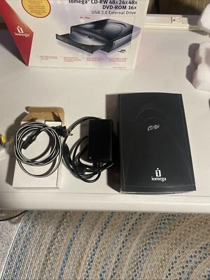 IOMEGA 48x24x48x CD-RW USB 2.0 External Drive for PC & Mac, CD Read/Write Drive - Image 1 of 4