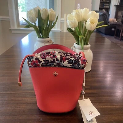 Bolsa balde Tory Burch Emerson nova 86077 - Imagem 1 de 4