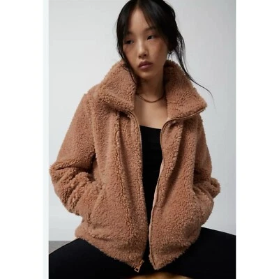 Chaqueta Beyond Yoga Imitación Piel Cremallera Completa En Camel Nueva Con Etiquetas Talla M Foto 1 de 4