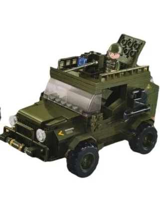 Sluban Land 2 Forces Kit. Army Jeep (M38-B0299) 221 PCS, New & Sealed - Image 1 of 4