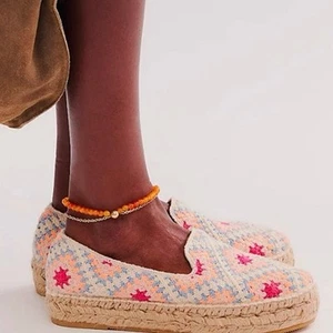 Free People Gran Via Crochet Espadrilles in Multicolor Size 38 EU / 7.5 US NEW - Picture 1 of 11