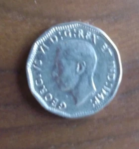 1946 Canada 🇨🇦 5 Cents - Nickel - Circulated - Nice Coin - Picture 1 of 2
