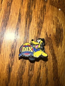 Disney Pin 10 Years Of Pin Trading Pluto Beret DIX Walt Disney World 2009 #73012 - Picture 1 of 3