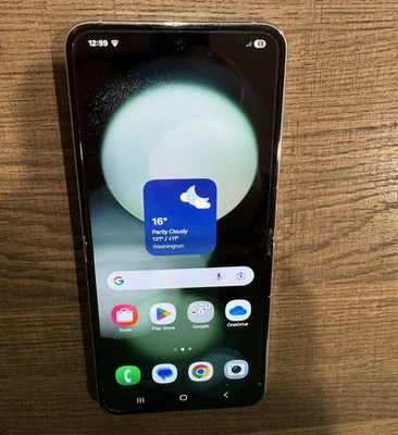 Samsung Galaxy Z Flip 5 5G SM-F731W 512GB Unlocked Green FAIR (READ) - Image 1 of 4