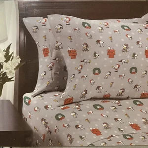 CACAHUETES Snoopy Woodstock Navidad Papá Noel Sombrero Corona Luces Árbol JUEGO DE SÁBANAS REY - Imagen 1 de 3