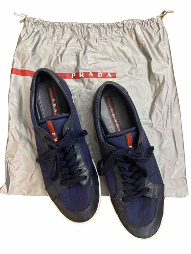 Sneakers da uomo blu Prada in pelle taglia 8