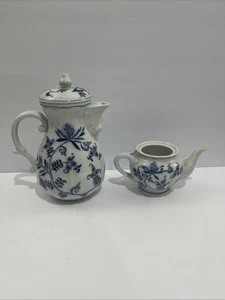 Blue Danube China Set Kaffeekanne, Mini Teekanne mit Band / Banner Logo - Bild 1 von 8