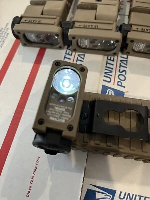 Streamlight sidewinder flashlight military surplus  Great Condition - Image 1 of 4