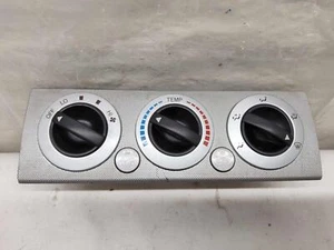 5590004020 Heater A/c Control TOYOTA TACOMA 05 06 07 08 09 10 11 - Picture 1 of 4