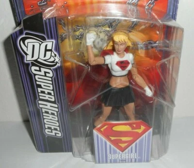 Figura Super Girl DC Super Heroes traje negro variante Mattel estilo cómic Foto 1 de 4