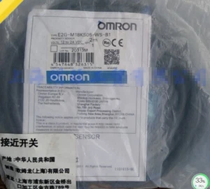 Z 1PCS NEW OMRON Proximity switch E2G-M18KS05-WS-B1 - Picture 1 of 3