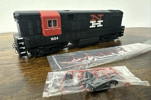 Bachmann Spectrum HO Scale #81214 H16-44 Baby Trainmaster New Haven #1604 Runs! - Picture 1 of 17