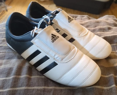 Adidas Adi-Kick 2 Taekwondo / Karate / martial arts mat training shoes size 8 - Image 1 of 4