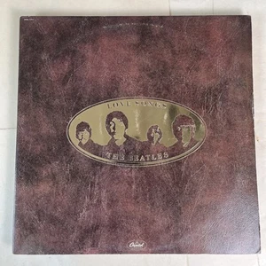 Beatles LOVE SONGS 1977 Double LP 33 Vinyl Gatefold Booklet CAPITOL SKBL-11711 - Picture 1 of 14