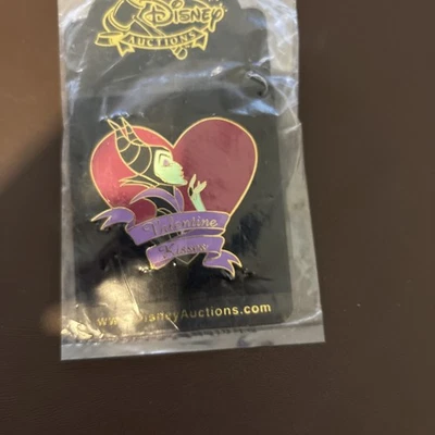 Prendedor Maléfica Besos San Valentín Edición Limitada 1000 Subastas Disney Foto 1 de 4