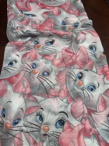 Disney Loungefly Marie The Aristocats Large Sheer Scarf Wrap - Picture 1 of 9