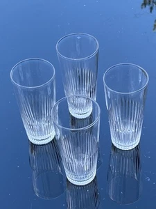 4 x Swedish Crystal Glasses Juice Water Drinks Etc. Hand Blown - Picture 1 of 16