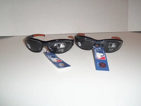2 Pair of MLB Detroit Tigers Wrap Sunglasses UV 400 Protection Siskiyou Specs Cover