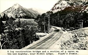 RPPC ; Richel Lodge MT Log Bridge sur nouvelle autoroute, comté de Carbon, studio Flash