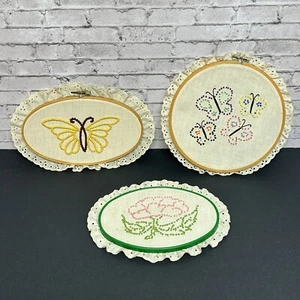 Butterflies Flower Needlepoint Handmade Art Framed Ruffles 3 Pieces Vintage - Picture 1 of 11