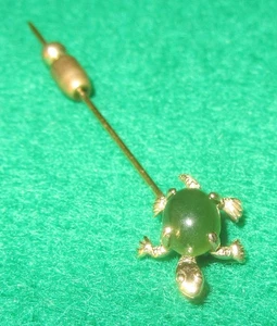 14K gold jade turtle vintage pin, Ballou & Co. - Picture 1 of 3