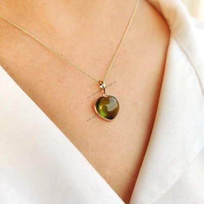 5.55 Carat Natural Peridot Heart Pendant 14K Gold August Birthstone Jewelry - Image 1 of 4