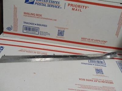 VINTAGE 1965 AMC RAMBLER MARLIN PAINEL CENTRAL PEÇA DE ACABAMENTO #3553625 USADO  - Imagem 1 de 4