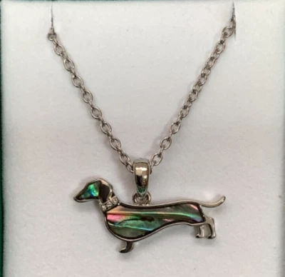 Dachshund Inlaid Paua Shell Pendant On A Chain - Imagem 1 de 4