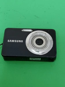 # Samsung ST30 10.1MP Digital Camera - Tested No Battery No Charger - Picture 1 of 8
