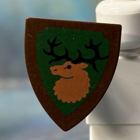 Lego Reddish Brown Minifigure Shield Triangular w/ Forestmen Elk Deer Part