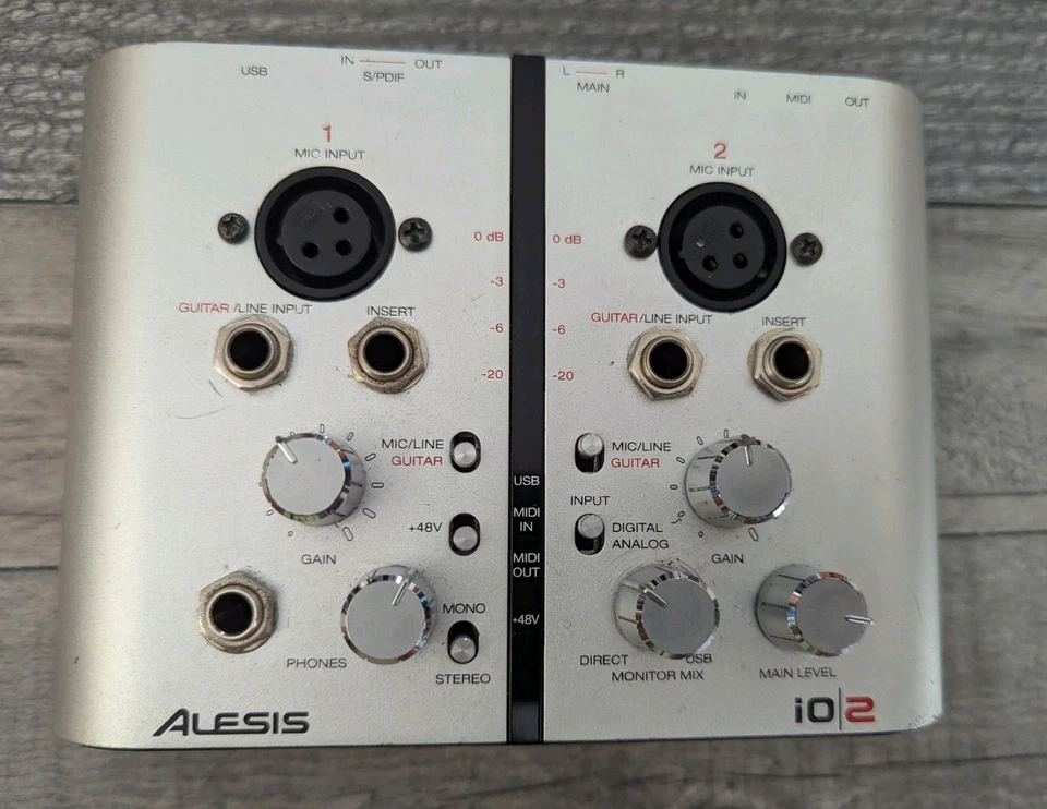 Alesis io|2 Audio Recording Interface Silver - 2 channels - Image 1 of 4