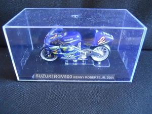 Die Cast Model Moto 1:24 SUZUKI RGV 500 Kenny Roberts Jr. 2000 [N3-54 ] - Foto 1 di 1