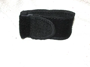 TRUE FIT basic WRIST BAND black soft hook/loop 2" wide, up to 12" long (blk5 A) - Picture 1 of 2