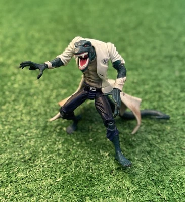 2005 Hasbro - Dr. Curtis Connors as the Lizard - 5" Figure - FREE SHIPPING - Image 1 of 4