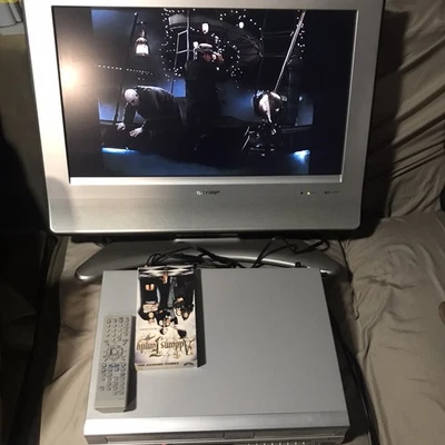 Sansui VRDVD4005 Video Cassette Recorder VCR/DVD Combo Player With Remote. READ - Image 1 of 4